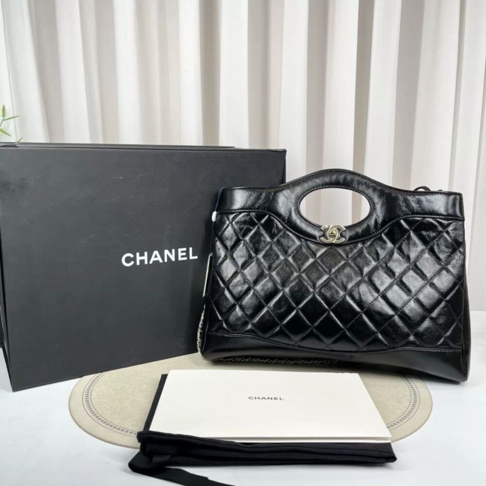 Chanel Women Pre-Loved Bag Very Good Condition